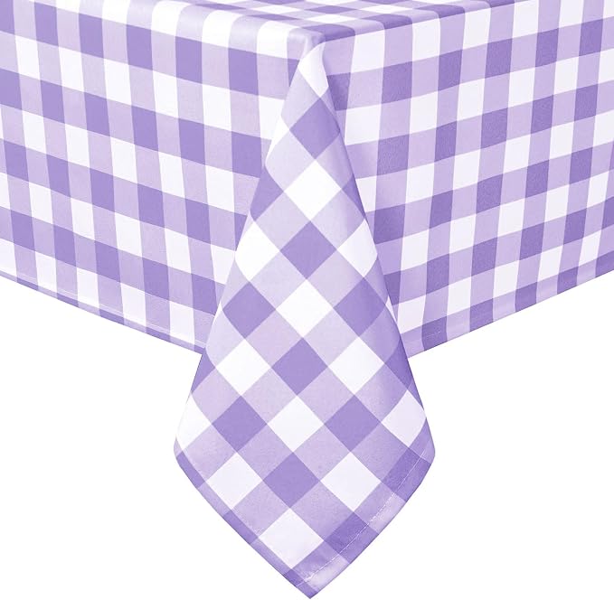 Checkered Square Tablecloth by Hiasan