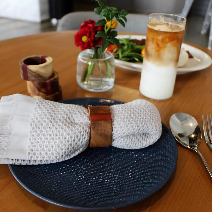 Wooden Napkin Rings Set of 8 for Christmas Dinning Table Decor - Image 3