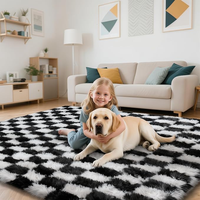 Checkered Rug for Bedroom, 3x7 Black and White Area Rugs, Classic Checkered - Image 5