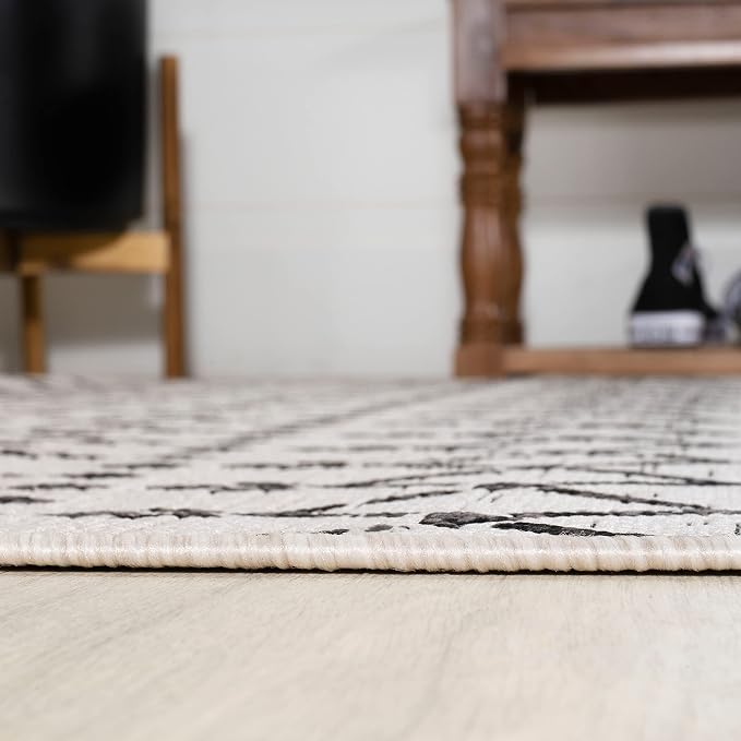 JONATHAN Y Moroccan Geometric Indoor Outdoor Area Rug 3X5 Cream/Black, Ourika - Image 6