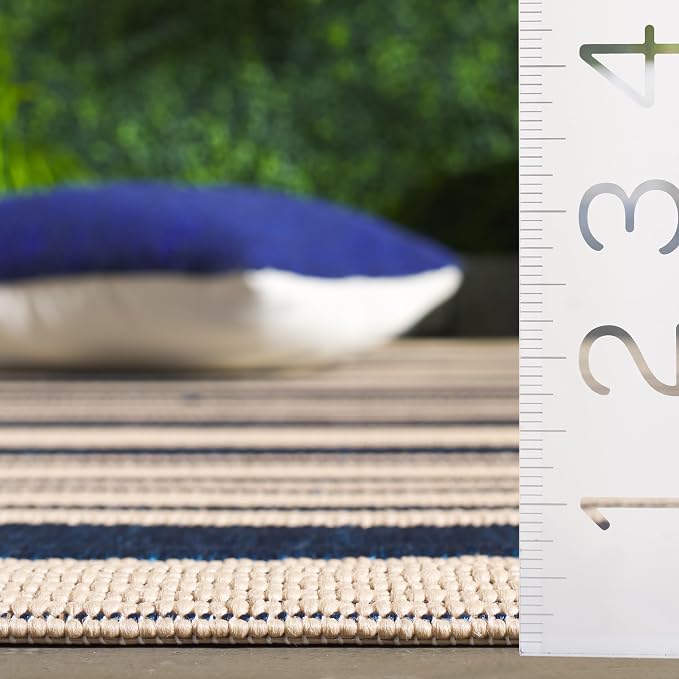 SAFAVIEH Courtyard Collection 2'3' x 18' Navy/Beige CY6062 Stripe Indoor/ - Image 5