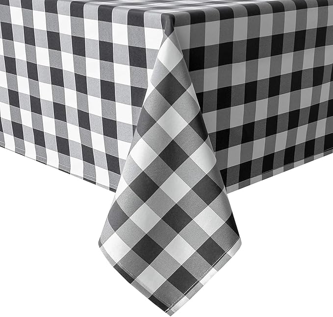 Checkered Tablecloth Rectangle, 52 x 70 Inch by Hiasan