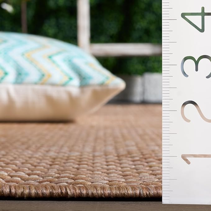 SAFAVIEH Washable Rug Outdoor Courtyard Collection - Image 5