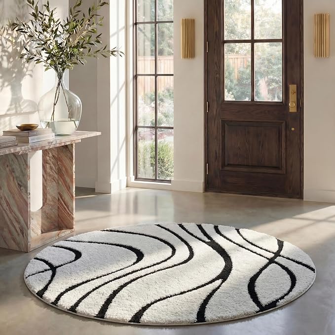 SAFAVIEH Florida Shag Collection 4' Round Ivory / Black SG471 Abstract Wave by Unknown