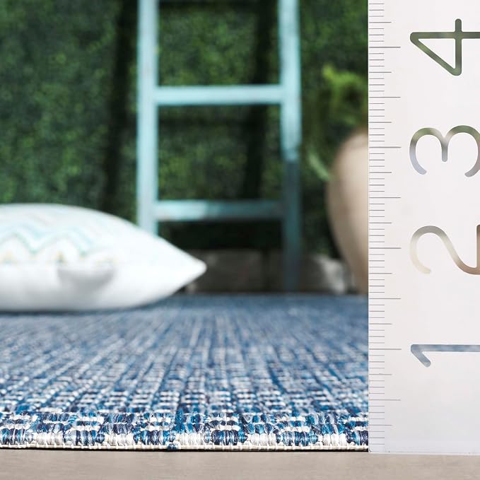 SAFAVIEH Washable Rug Outdoor Courtyard Collection - Image 4