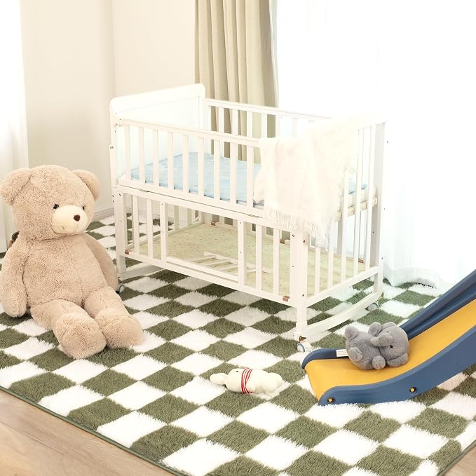 Super Soft Rug for Bedroom, 3x5 Ft Green and White Area Rug Classic Checkered - Image 3