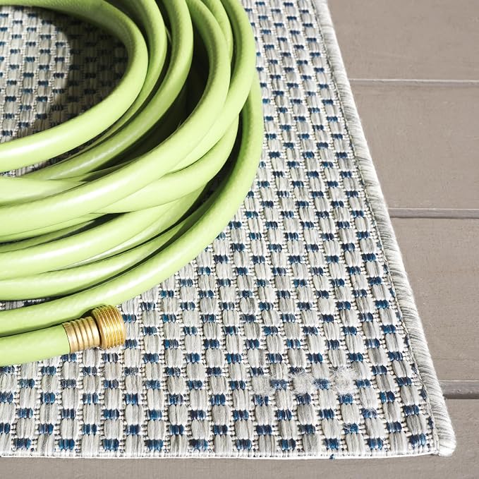 SAFAVIEH Washable Rug Outdoor Courtyard Collection - Image 3