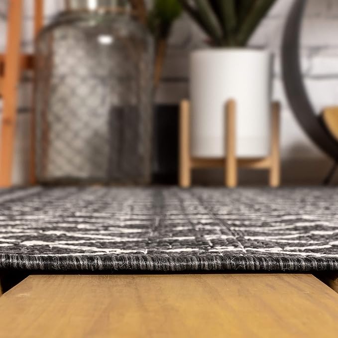 JONATHAN Y Moroccan Geometric Indoor Outdoor Round Area Rug 6 Ft Black/Gray - Image 6