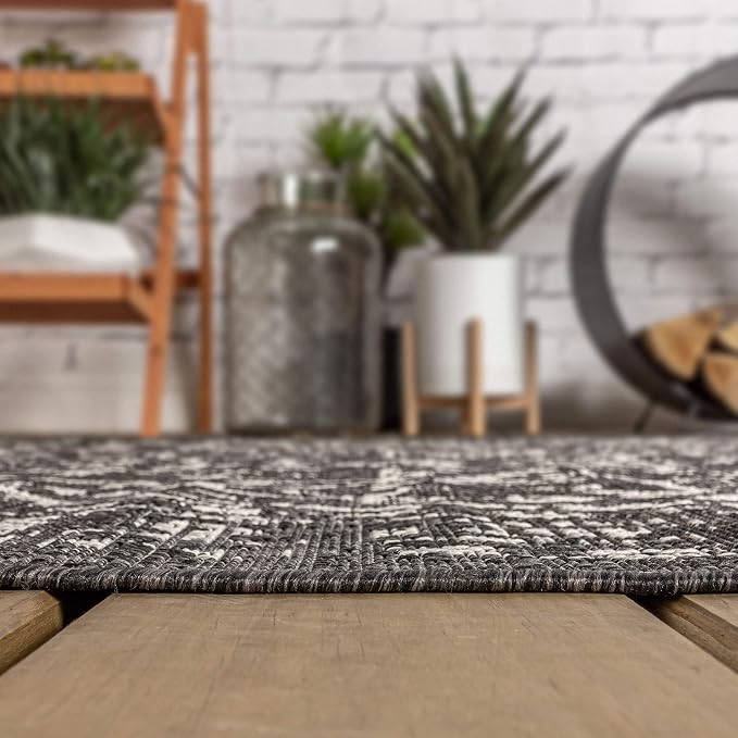JONATHAN Y Boho Medallion Indoor Outdoor Round Area Rug 3 Ft Black/Gray - Image 6