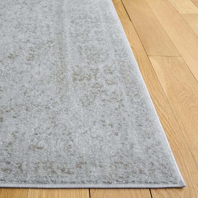 SAFAVIEH Area Rug 5'1"x7'6" - Image 3