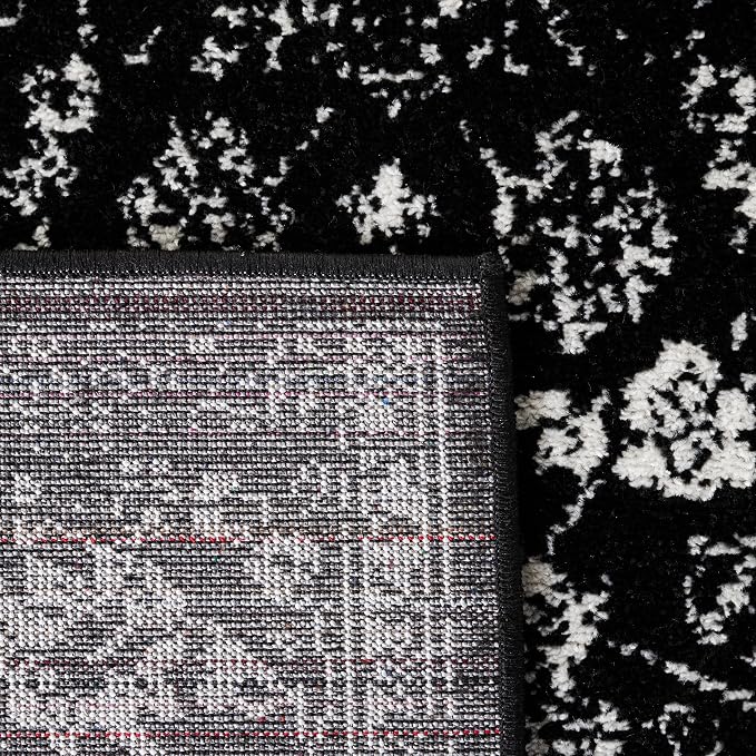 SAFAVIEH Area Rug 2x3 - Image 7