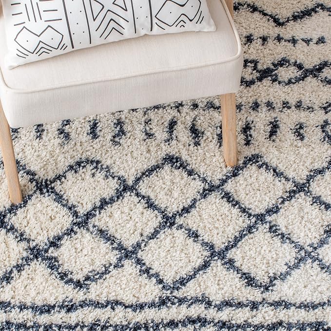 SAFAVIEH Arizona Shag Collection Runner Rug - Image 8