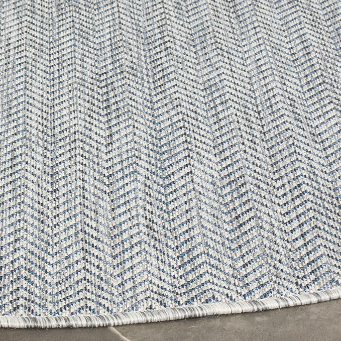 SAFAVIEH Outdoor Round Rug 5'3" - Image 3