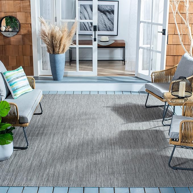 SAFAVIEH Outdoor Square Rug 10' by Unknown