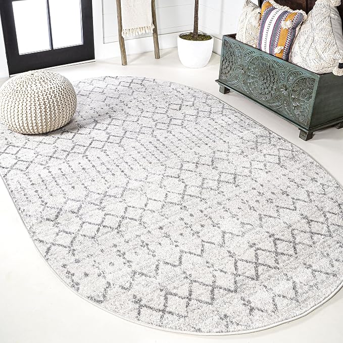 JONATHAN Y Boho Vintage Diamond Cream/Gray Oval Area Rug 6X9 ft, Moroccan Hype by JONATHANY