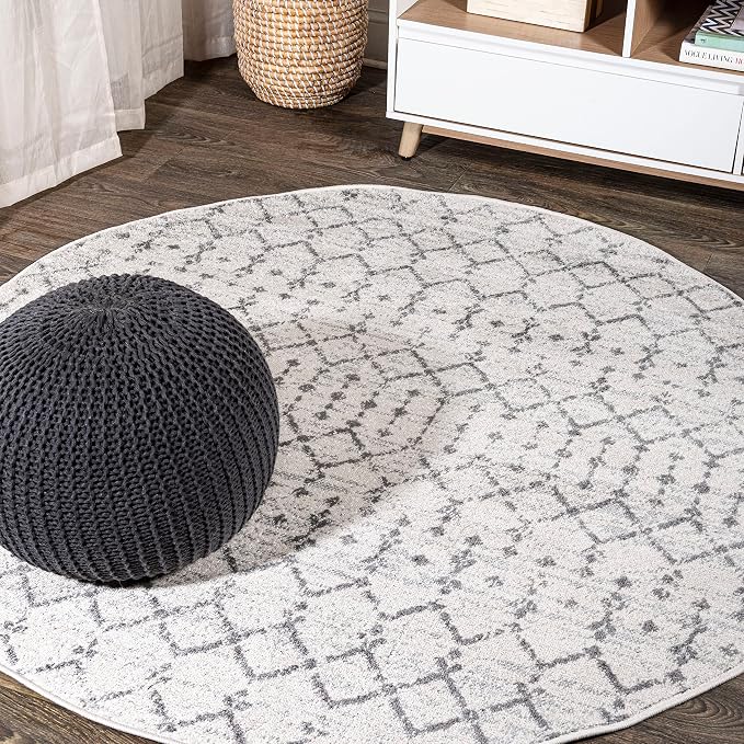 JONATHAN Y Boho Vintage Diamond Cream/Gray Round Area Rug 3 ft, Moroccan Hype by JONATHANY