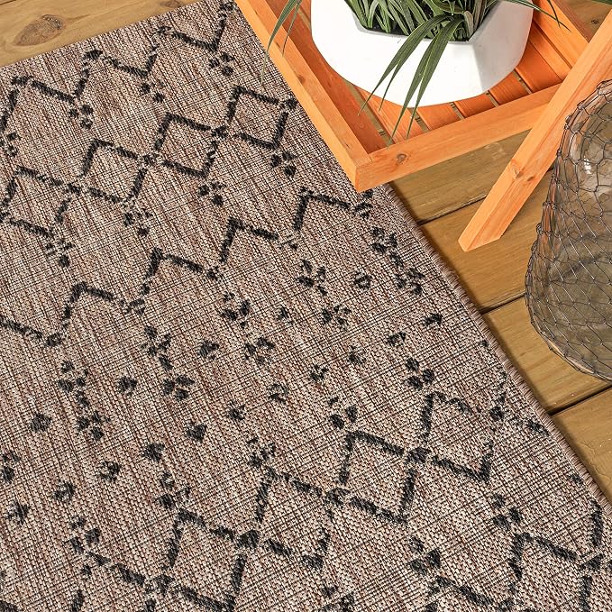 JONATHAN Y Moroccan Geometric Indoor Outdoor Square Area Rug 8X8 Natural/Black - Image 4