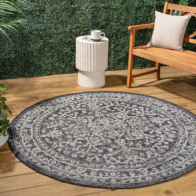 JONATHAN Y Boho Medallion Indoor Outdoor Round Area Rug 4 Ft Black/Gray by JONATHANY