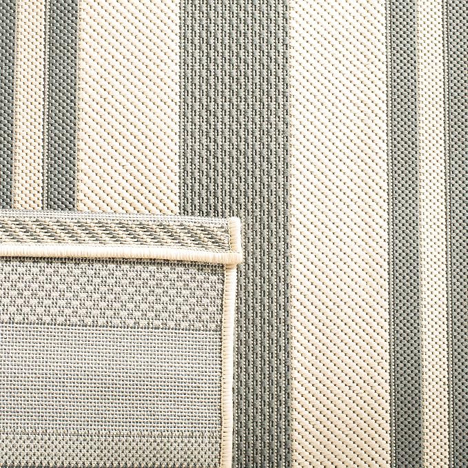 SAFAVIEH Courtyard Collection Area Rug - Image 7