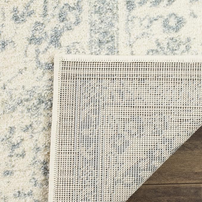 SAFAVIEH Area Rug 6x9 - Image 9