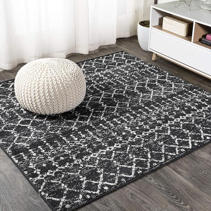 JONATHAN Y Boho Vintage Diamond Black/Ivory Square Area Rug 6X6 ft, Moroccan by JONATHANY