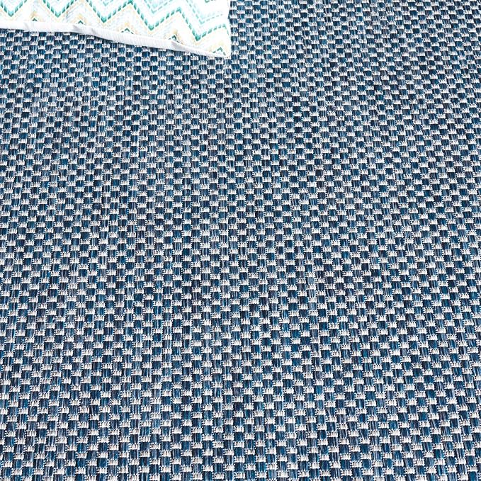 SAFAVIEH Washable Rug Outdoor Courtyard Collection - Image 7