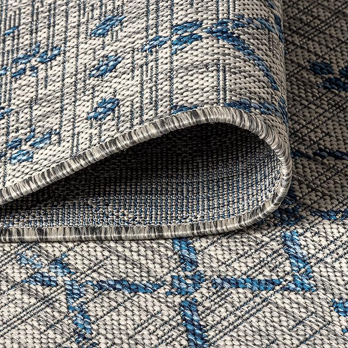 JONATHAN Y Moroccan Geometric Indoor Outdoor Square Area Rug 4X4 Light Gray/Navy - Image 5