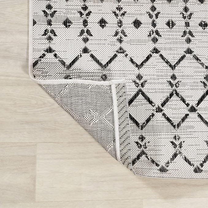 JONATHAN Y Moroccan Geometric Indoor Outdoor Square Area Rug 6X6 Cream/Black - Image 4