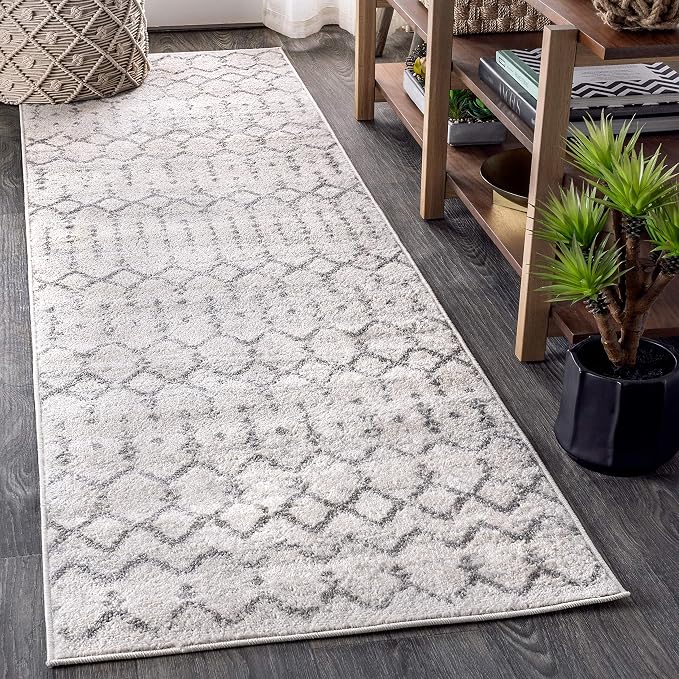 JONATHAN Y Boho Vintage Diamond Cream/Gray Runner Rug 2X18 ft, Moroccan Hype by JONATHANY